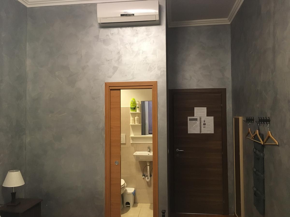 Rome Napoleone Rooms מראה חיצוני תמונה