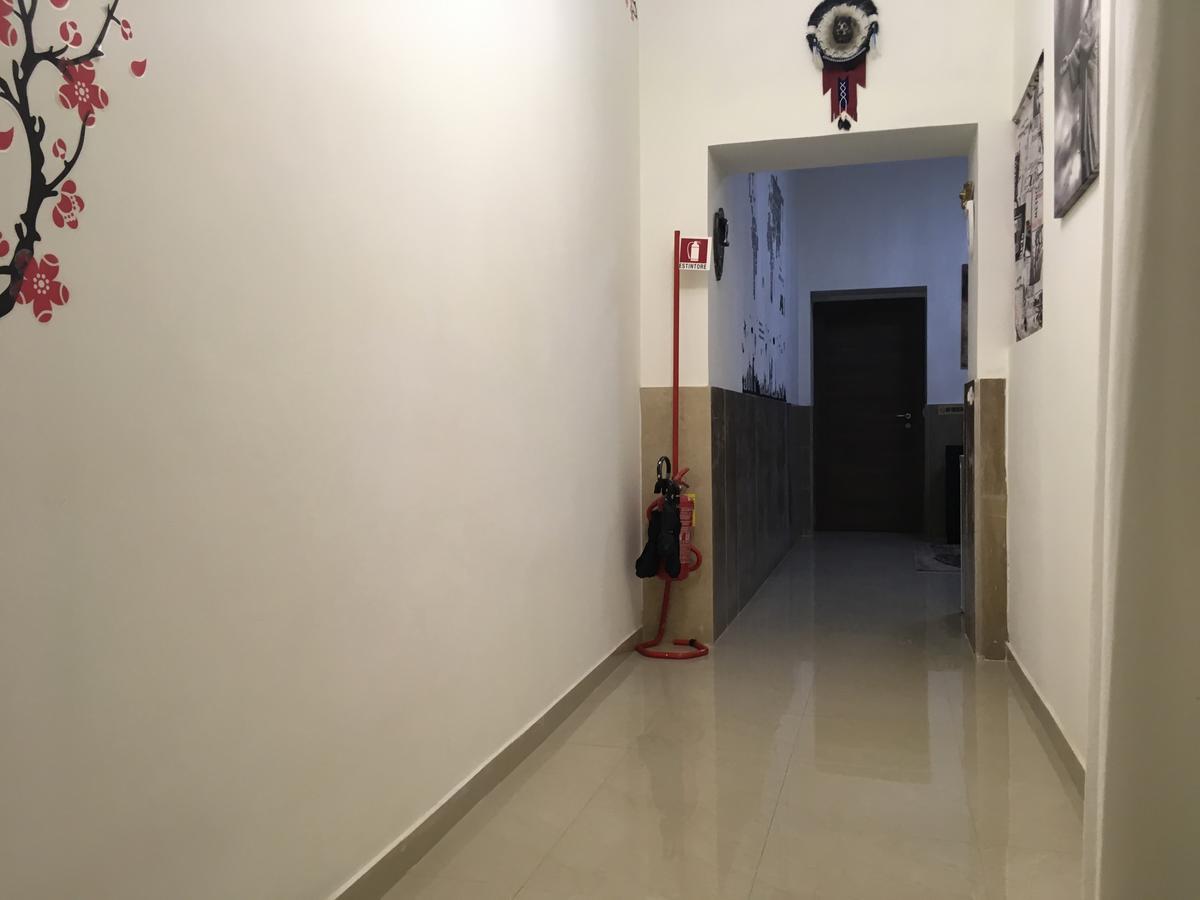 Rome Napoleone Rooms מראה חיצוני תמונה